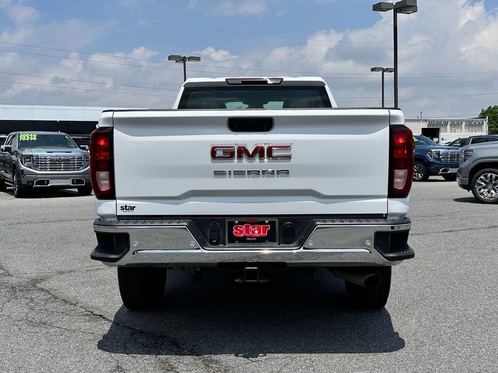 2024 GMC Sierra 2500 HD Pro