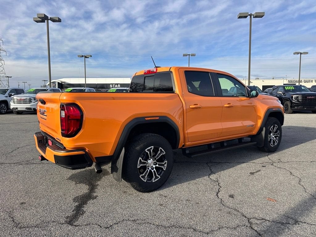 2025 GMC Canyon AT4
