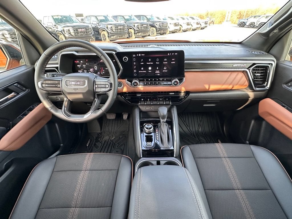 2025 GMC Canyon AT4