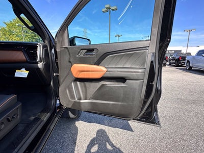 2023 GMC Canyon 4WD AT4