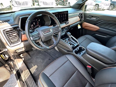 2023 GMC Canyon 4WD AT4