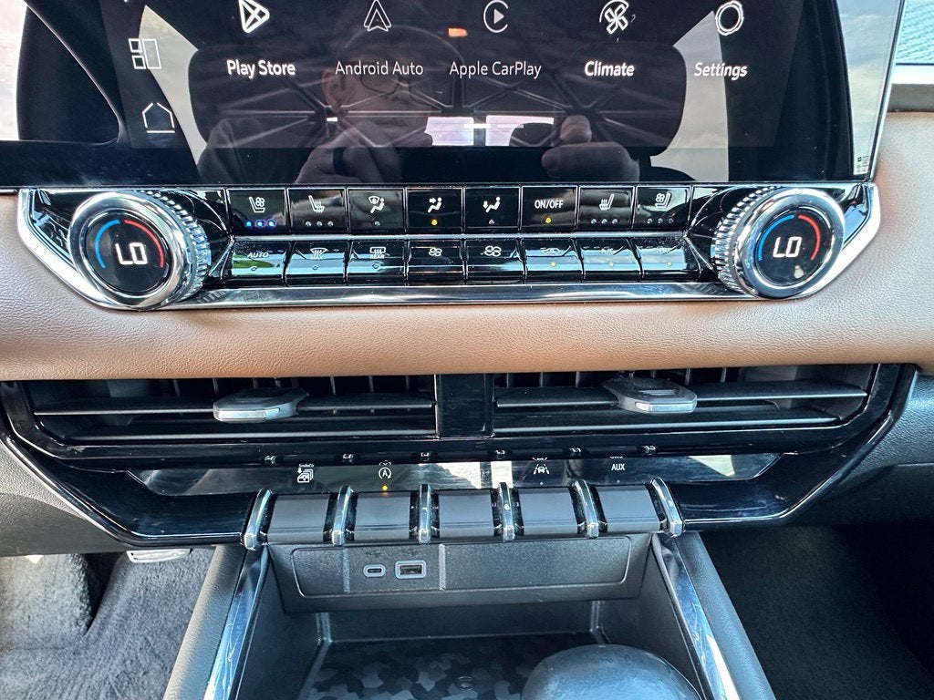 2023 GMC Canyon 4WD AT4