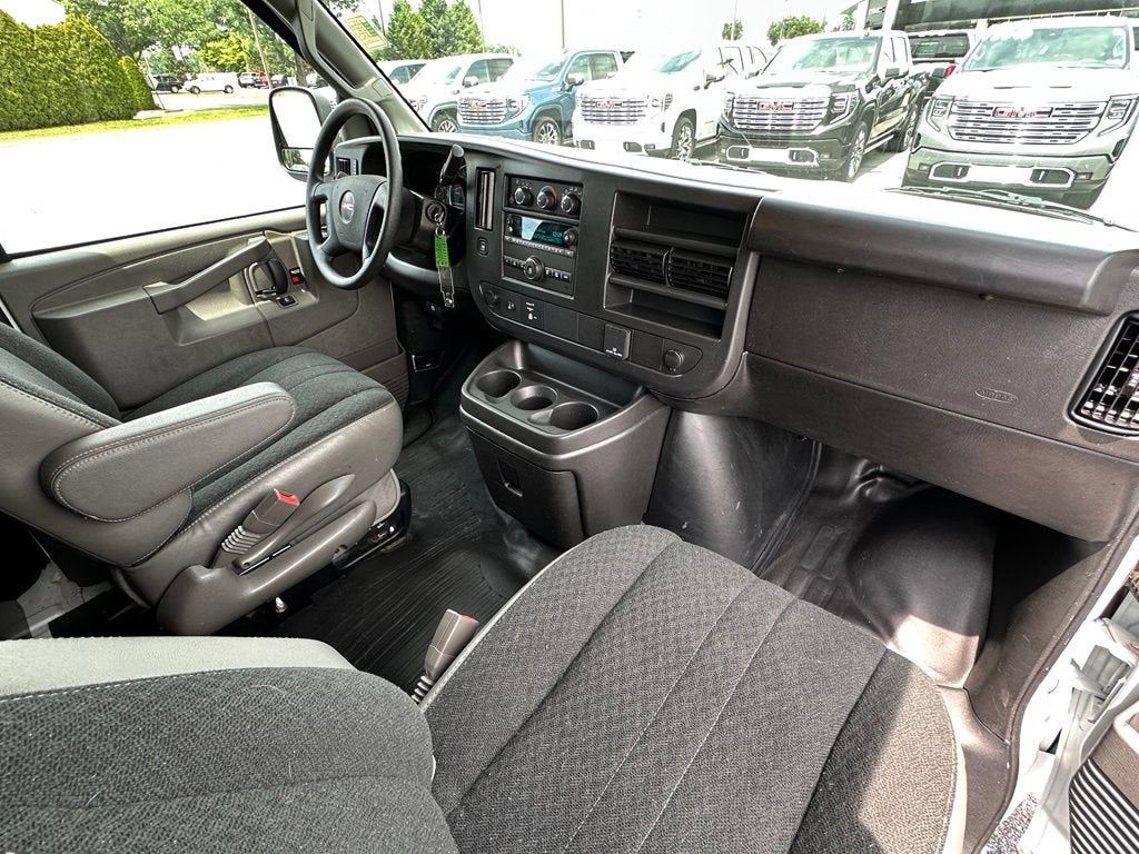 2025 GMC Savana Cargo Work Van