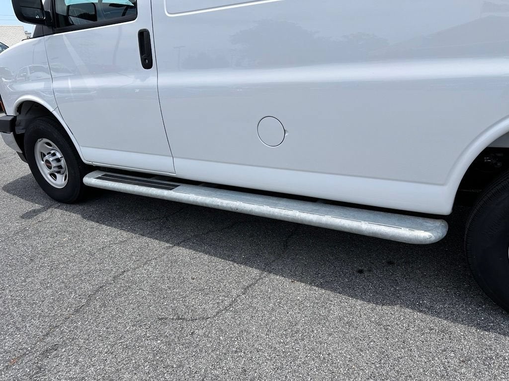 2025 GMC Savana Cargo Work Van