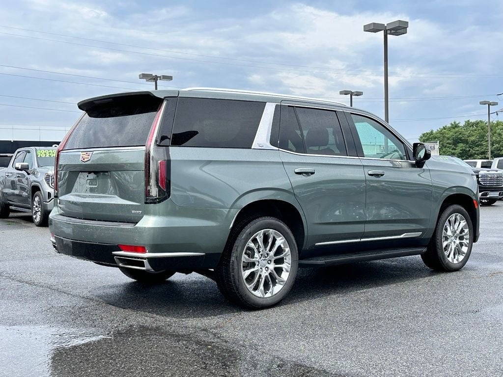 2024 Cadillac Escalade Luxury