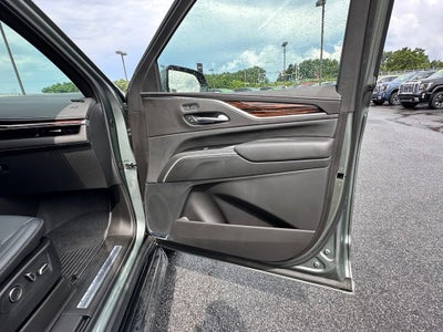 2024 Cadillac Escalade Luxury
