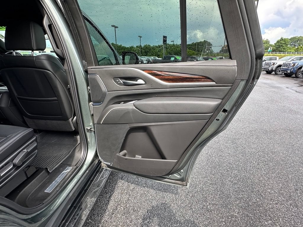 2024 Cadillac Escalade Luxury
