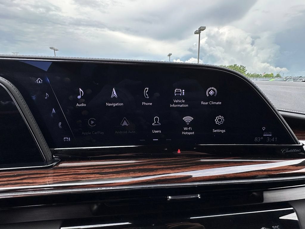 2024 Cadillac Escalade Luxury
