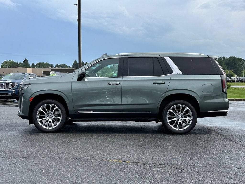 2024 Cadillac Escalade Luxury