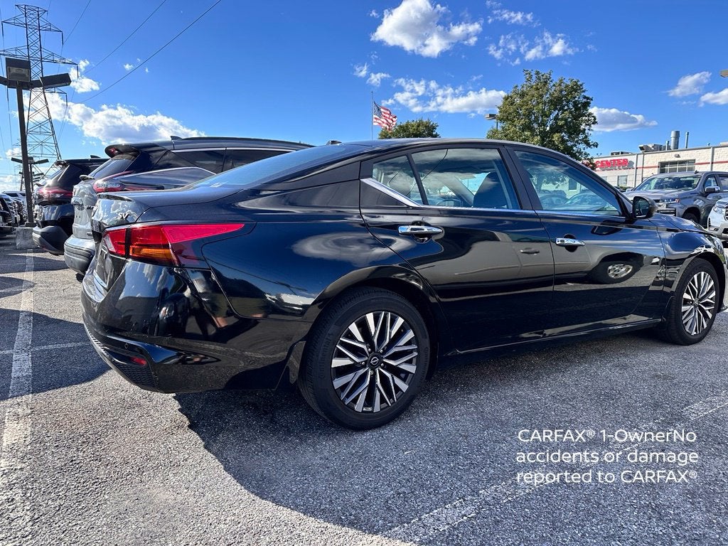 2024 Nissan Altima SV FWD