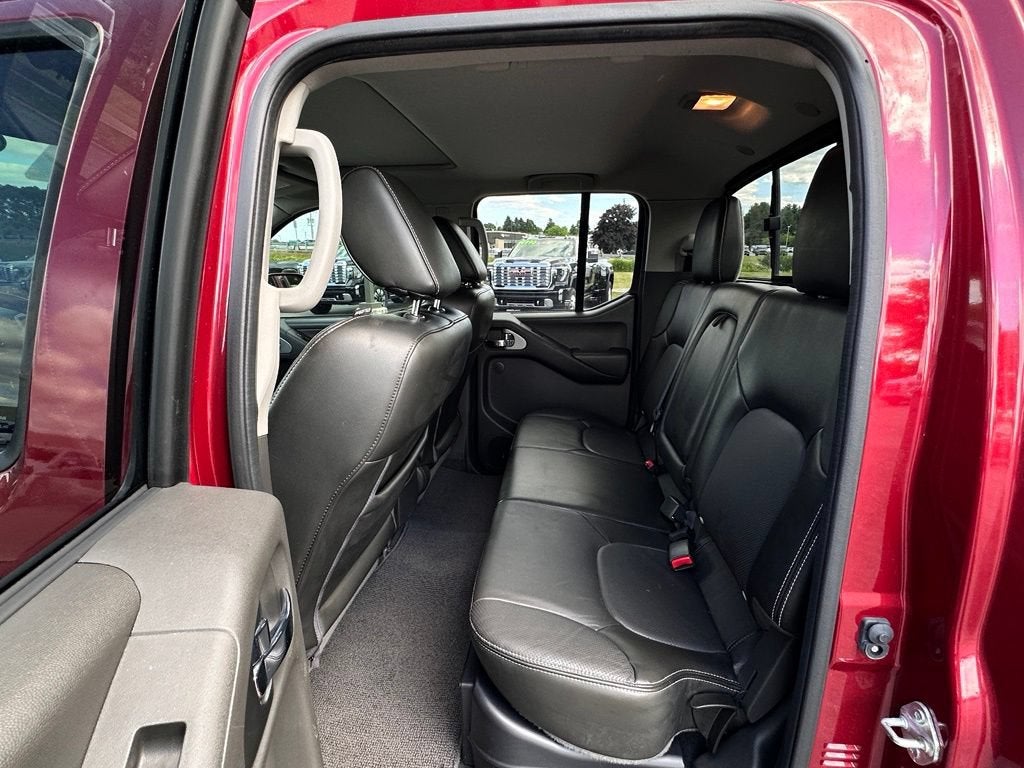 2021 Nissan Frontier Crew Cab PRO-4X 4x4