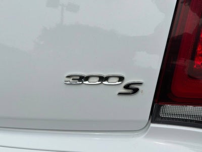 2015 Chrysler 300 300S