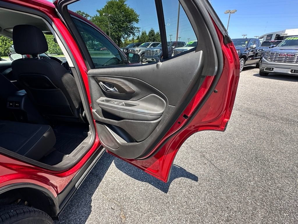 2023 GMC Terrain SLE