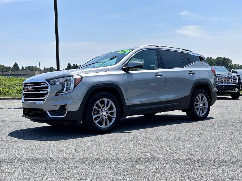 2024 GMC Terrain SLT