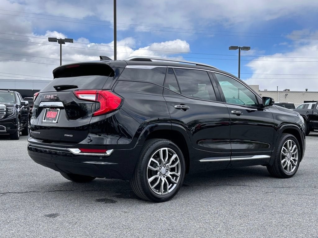 2023 GMC Terrain Denali