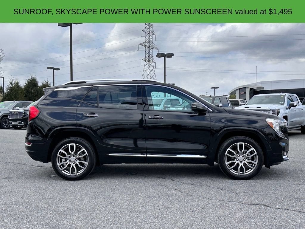 2023 GMC Terrain Denali
