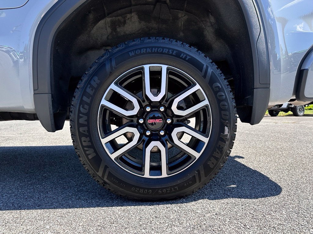 2024 GMC Sierra 1500 AT4