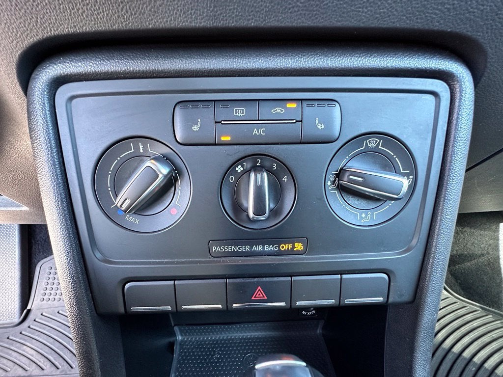 2013 Volkswagen Beetle 2.5L