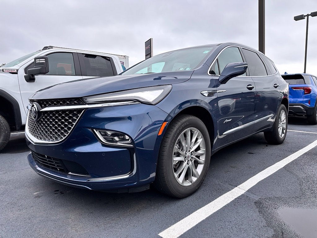 2023 Buick Enclave Avenir