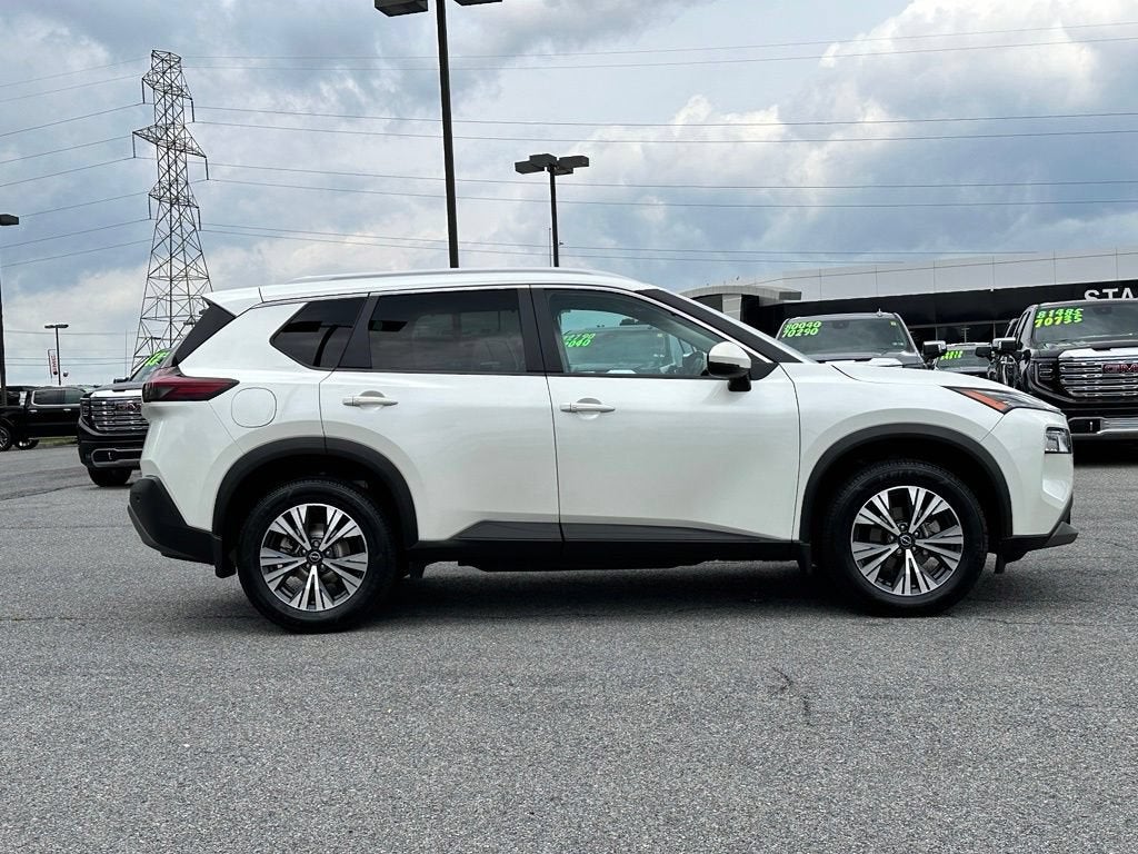 2022 Nissan Rogue SV Intelligent AWD