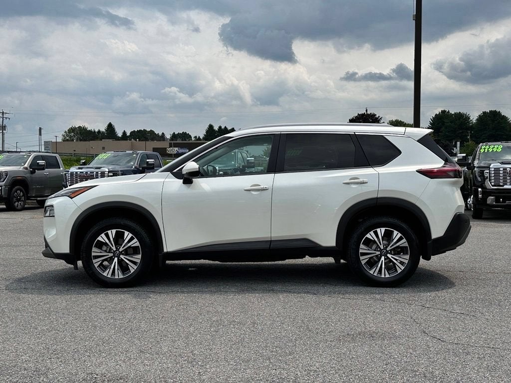 2022 Nissan Rogue SV Intelligent AWD