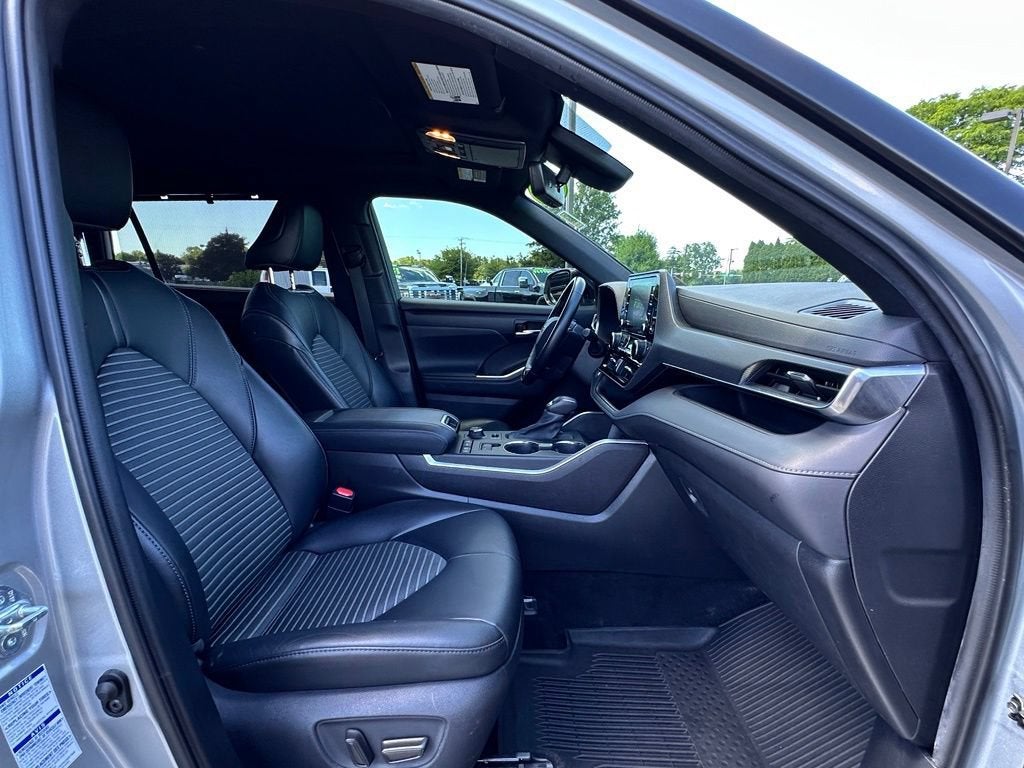 2021 Toyota Highlander XSE