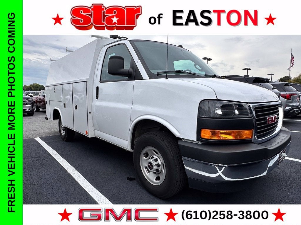2025 GMC Savana Cutaway 3500 Work Van