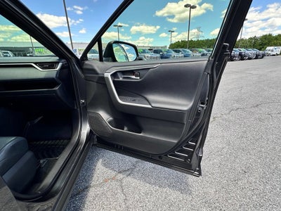 2020 Toyota RAV4 Hybrid XSE