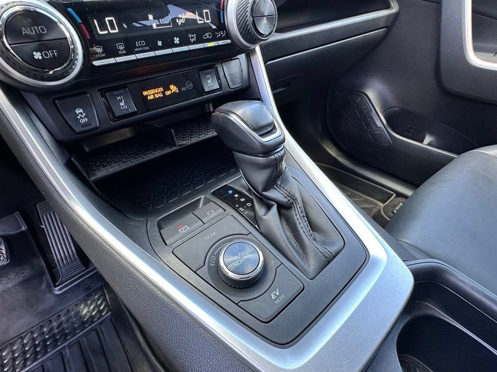 2020 Toyota RAV4 Hybrid XSE